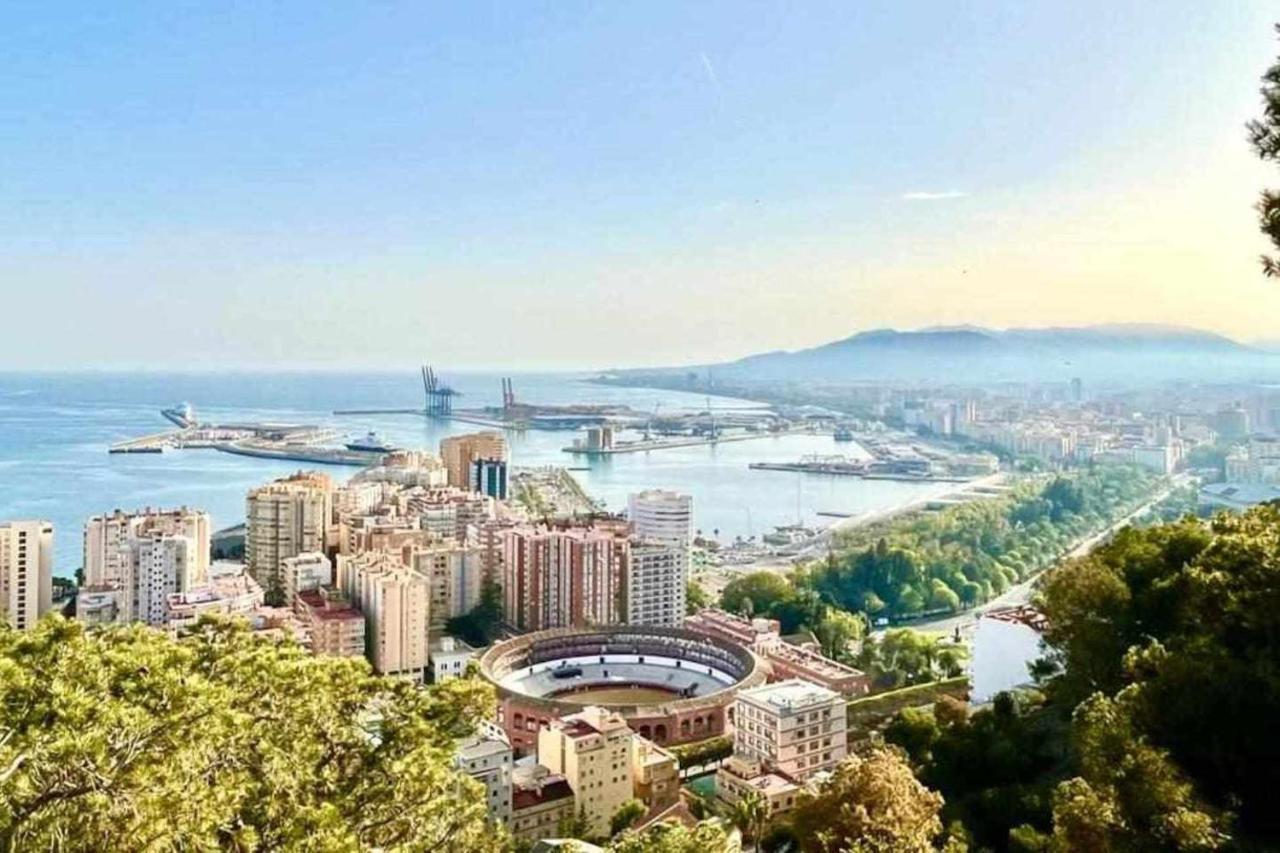Апартаменты Victoria Apartamento En El Centro De Малага Экстерьер фото
